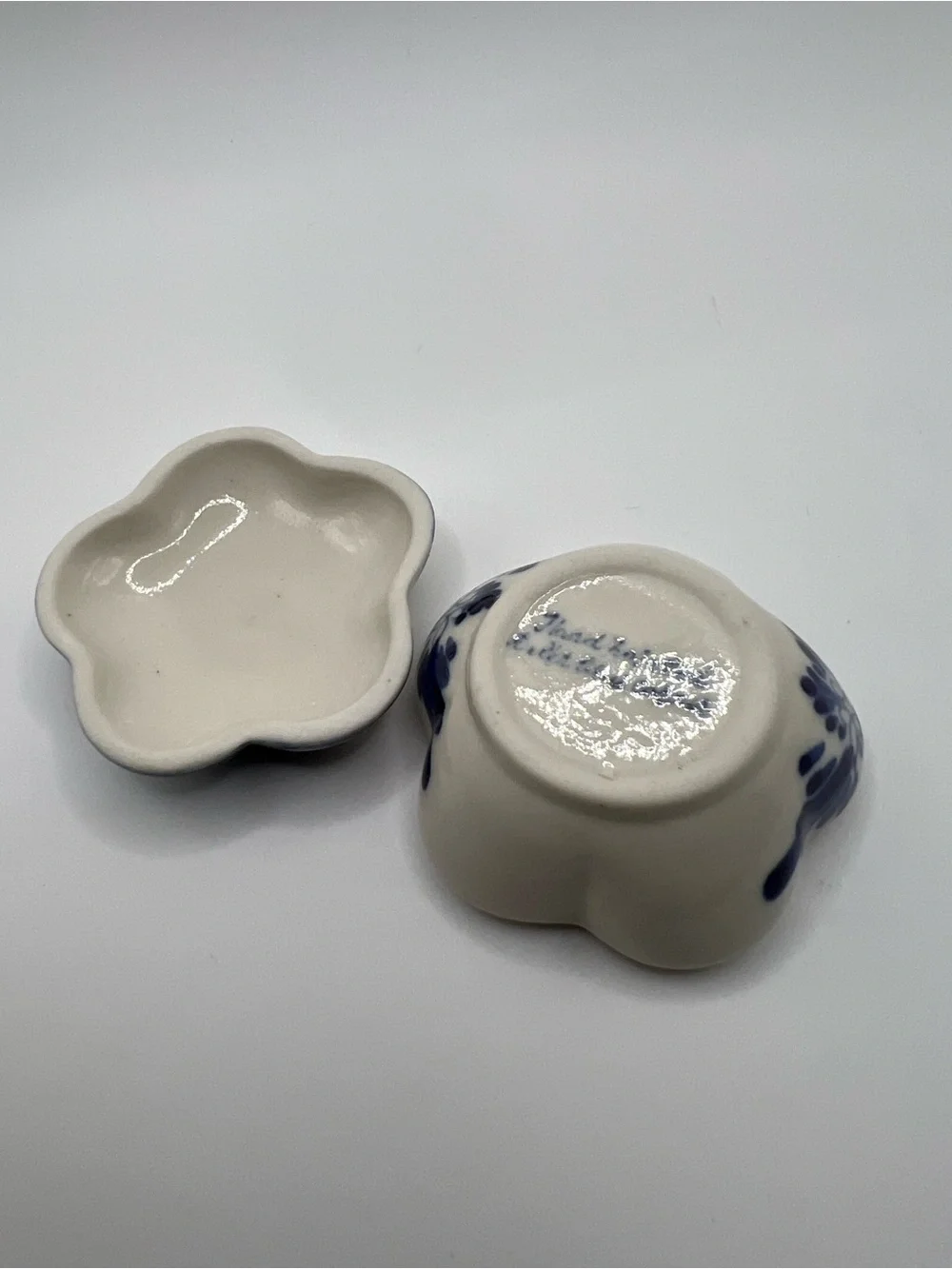 Blue & White Floral Ceramic Jewelry Trinket Box